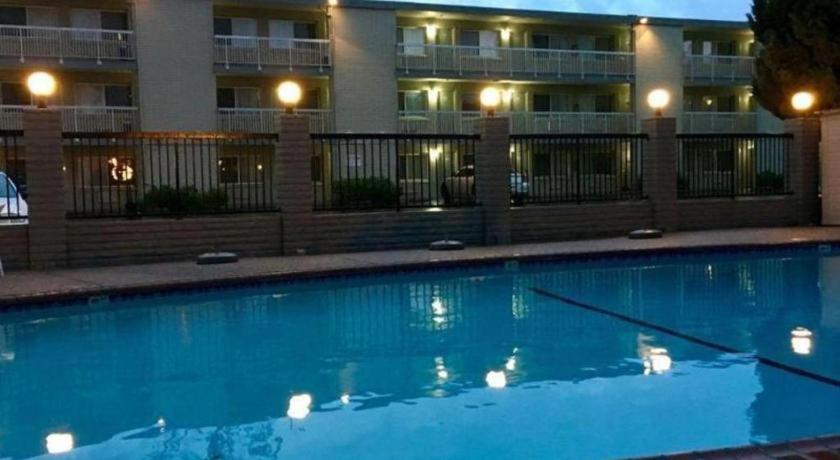 Pacific Motor Inn San Jose Exterior photo