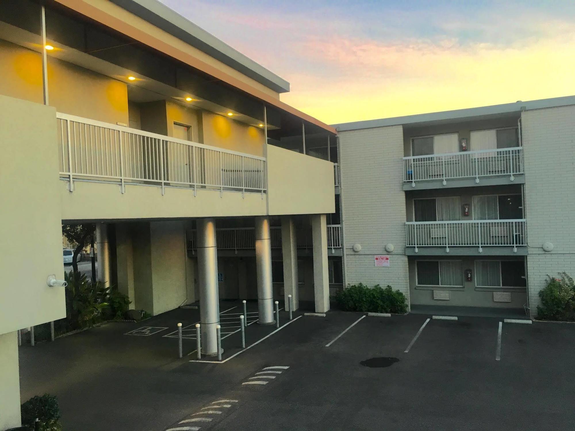 Pacific Motor Inn San Jose Exterior photo